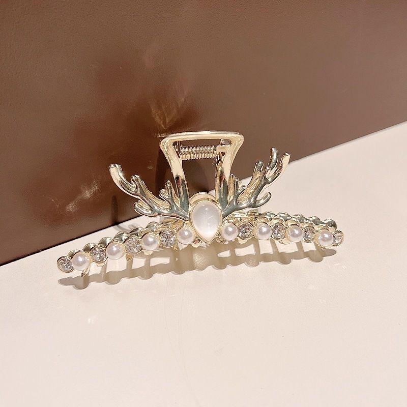 Alloy Womens Back-of-Head Grabber Large High-End Hair Claw Clip Summer 2026 Shark Clip Headpiece Japan and Korean Style