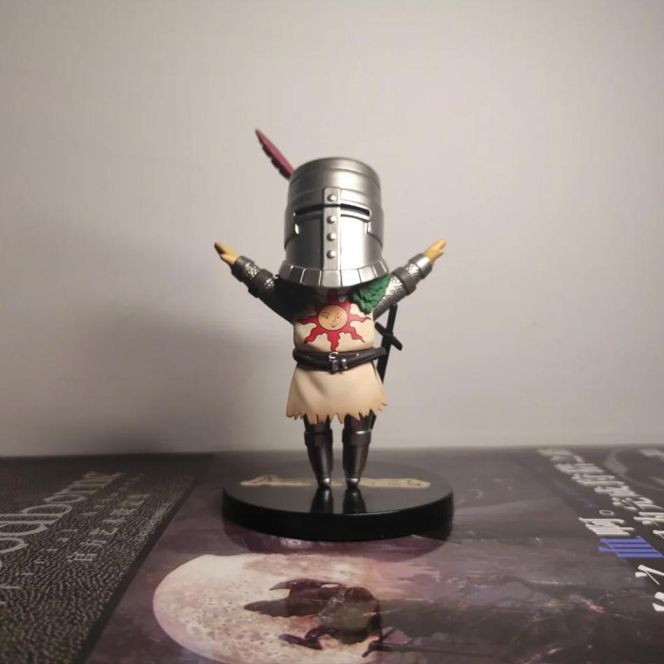 Hot Dark Souls Figure Solaire Siegmeyer Oscar Ornstein Artorias Action Figure Pvc Statue Collection Model Toys For Children Gift