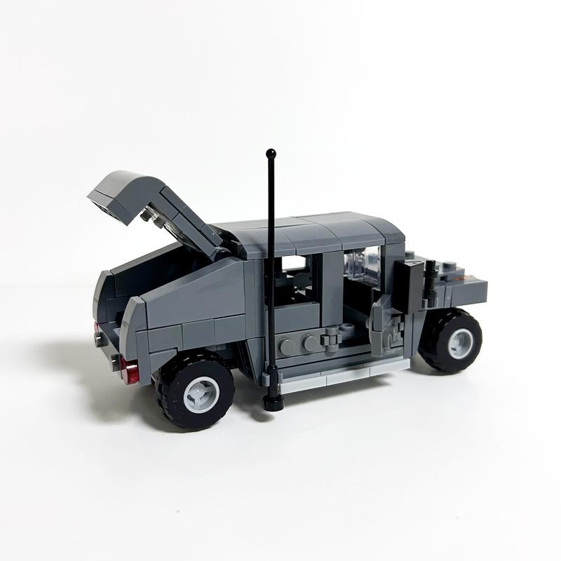 Hummer Off-Road Vehicle Building Block American Military Vehicle Armored Vehicle Chariot Assembled Toy Compatible Small Particles