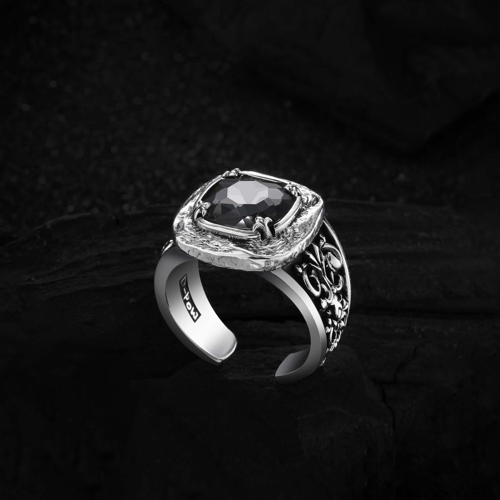 Elegant Vintage Inspired Copper Ring Featuring Sparkling Ice Sugar Zirconia