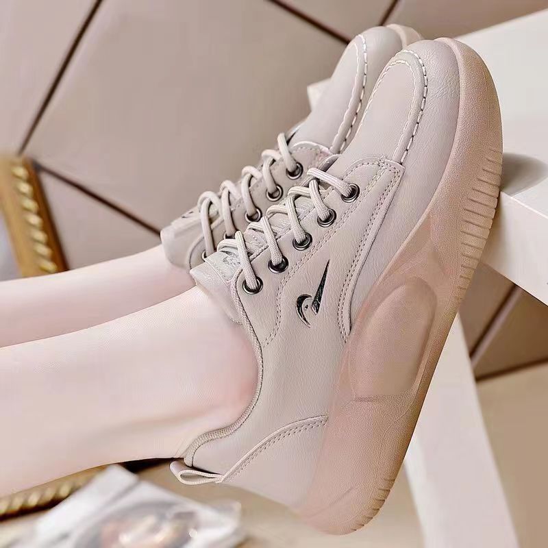 Platform dad shoes autumn and winter new leather waterproof lightweight soft sole non-slip casual sports shoes