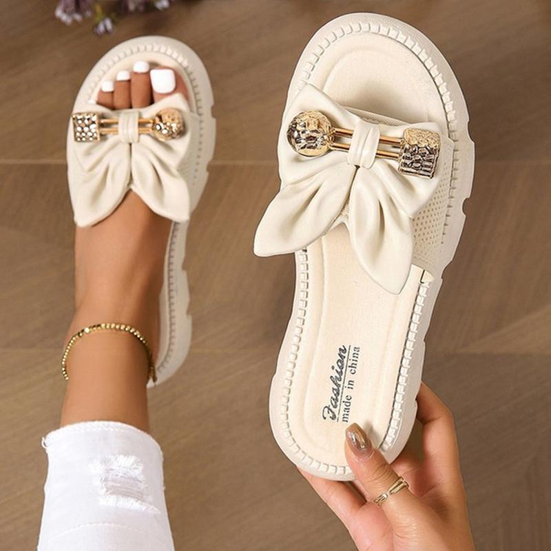 Summer Casual Fashion Flat Bottom Casual and Comfortable Open Toe Metal Decorated Non-Slip Wear-Resistant Women's Slippers