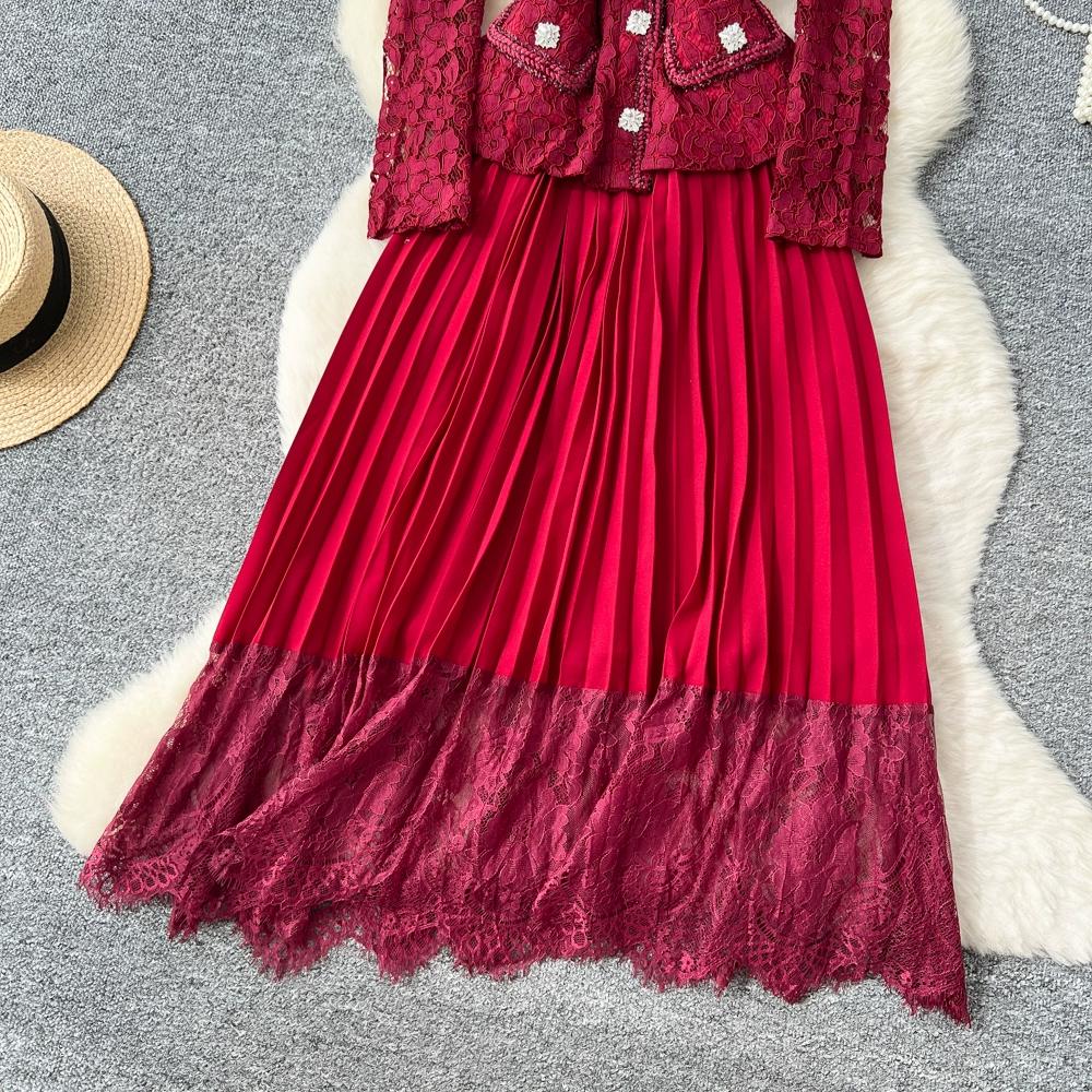 High-End Kleid für Damen im Herbst Französische Mode Spitze Langärmliges Patchwork Taillenbetonendes Plissiertes Langes Kleid