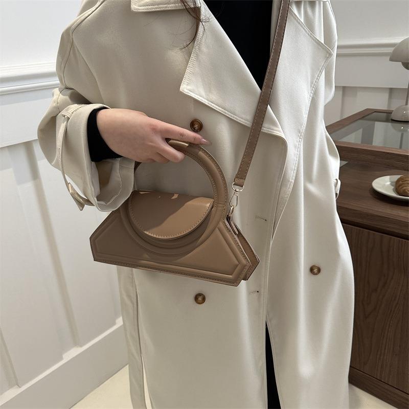 Niche design handbag early spring new fashion trendy simple solid color shoulder crossbody handbag women's bag tide
