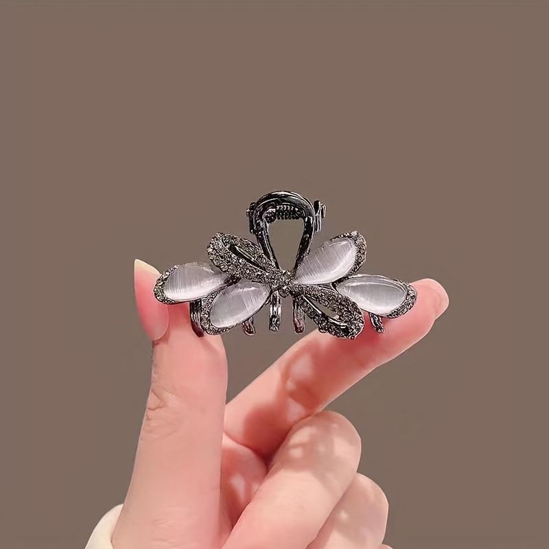 1PC Spring and Summer Cat's Eye Rhinestone Hairpin with Bow, Broken Hair Clip Top Clip Headgear Premium Side Small Grab Clip Bangs Clip