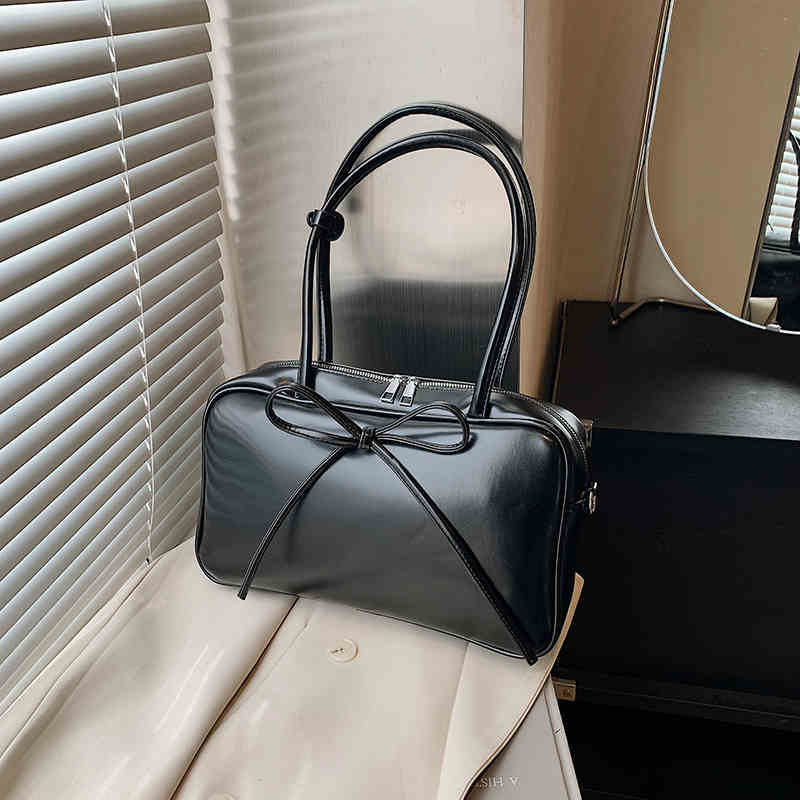 

Вінтажна сумка великої місткості для жінок осінь зима повсякденні сумки кросбоді жіночі однотонна шкіряна сумка на плече з поліуретану