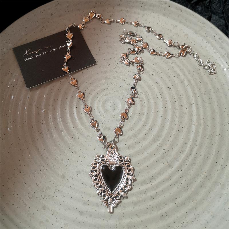 Gothic Rock Black Heart Pendant Love Chain Necklace For Women Men Y2K Personalized Halloween Charm Grunge Jewelry Accessories