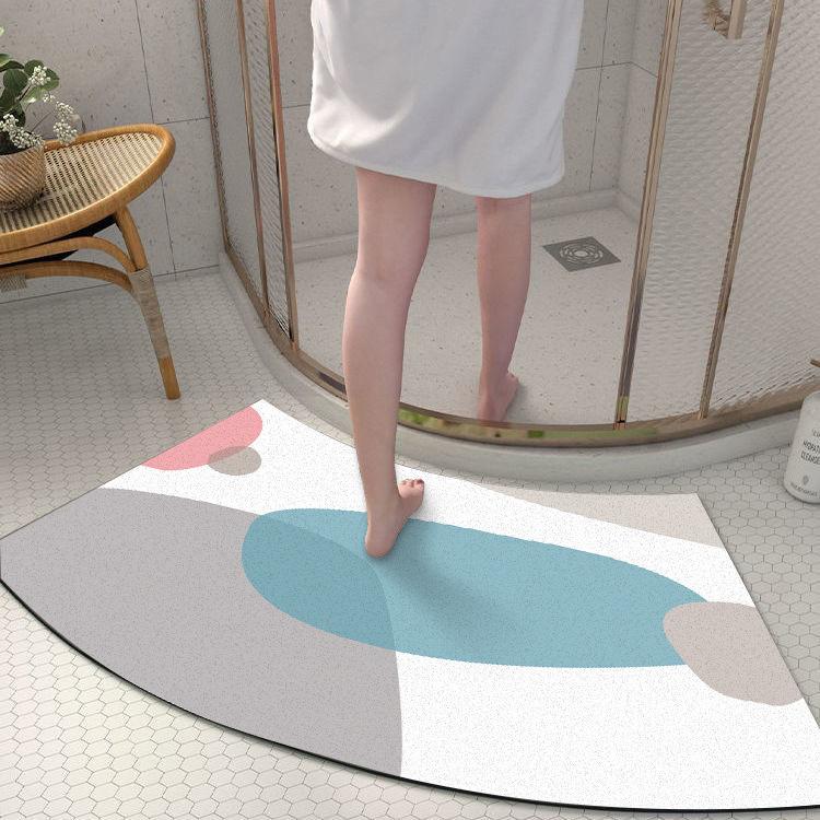 Diatom Mud Floor Mat Arc-shaped Dirt-resistant Anti-slip Mat Household Absorbent Bathroom Floor Mat Bathroom Door Simple Foot Mat