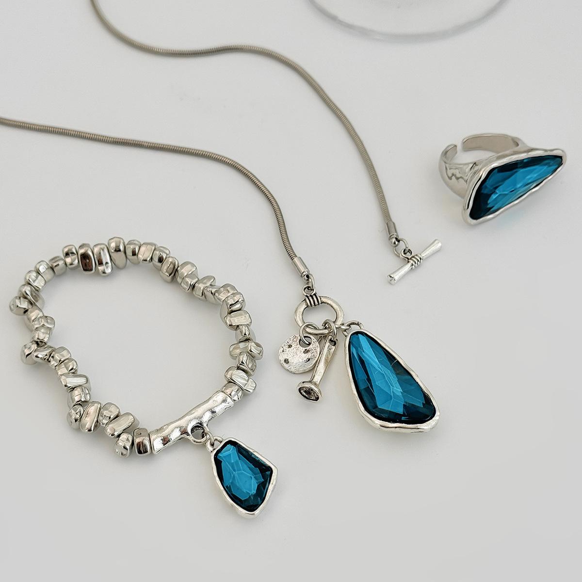 

Irregular Crystal Pendant Long Necklace Bead Bracelet Adjustable Opening Knuckle Ring Geometric Jewelry Set Women Accessories зелений