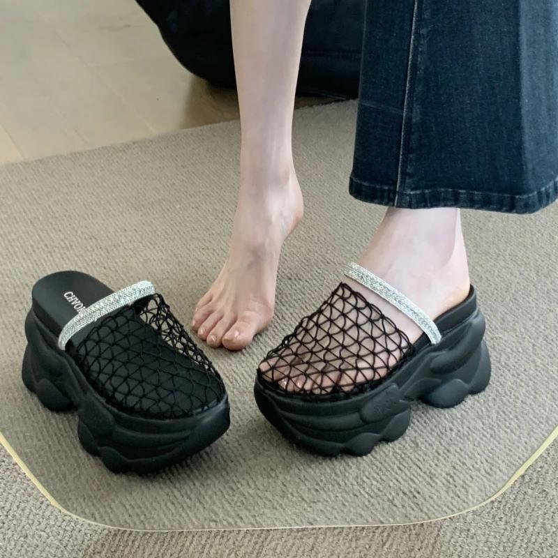 Fashion Female Shoes 2025 New Mesh Women's Closed Toe Slippers Platform breathable Crystal Sandals Outdoor Summer Casual Rome Slippers