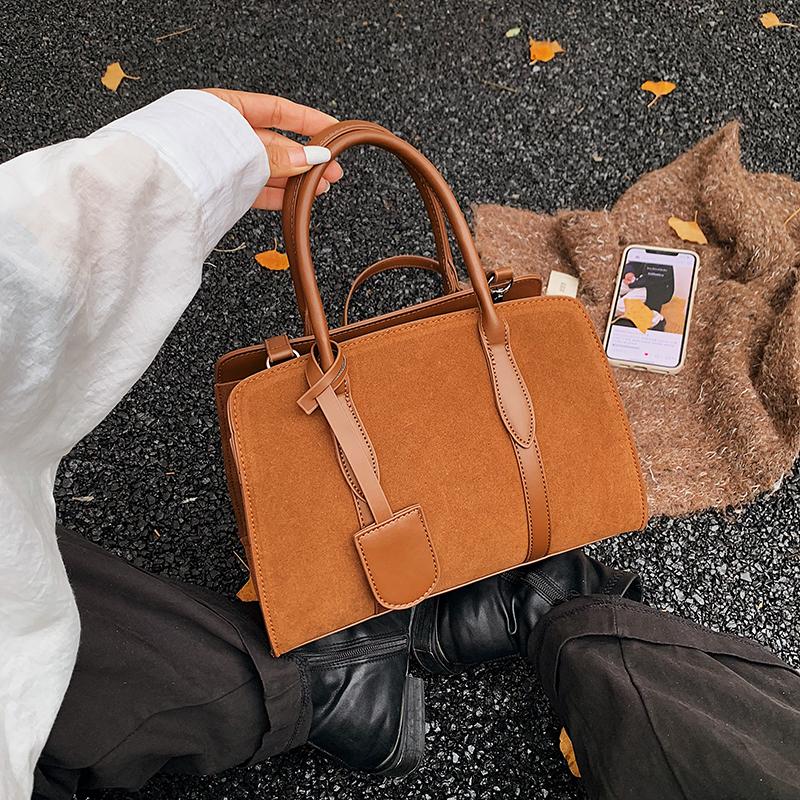 High Quality Commute Female Handbag for Woman New Simple Classic Shoulder Bag Fashion Matte Suede Women's Shoulder Crossbody Bag