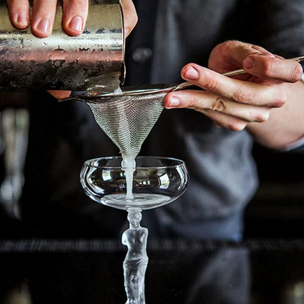 Fine Mesh Strainer 304 Stainless Steel Conical Sieve Tea Strainer with Long Handle for Cocktail Bar Coffee Juice Filtering Tools