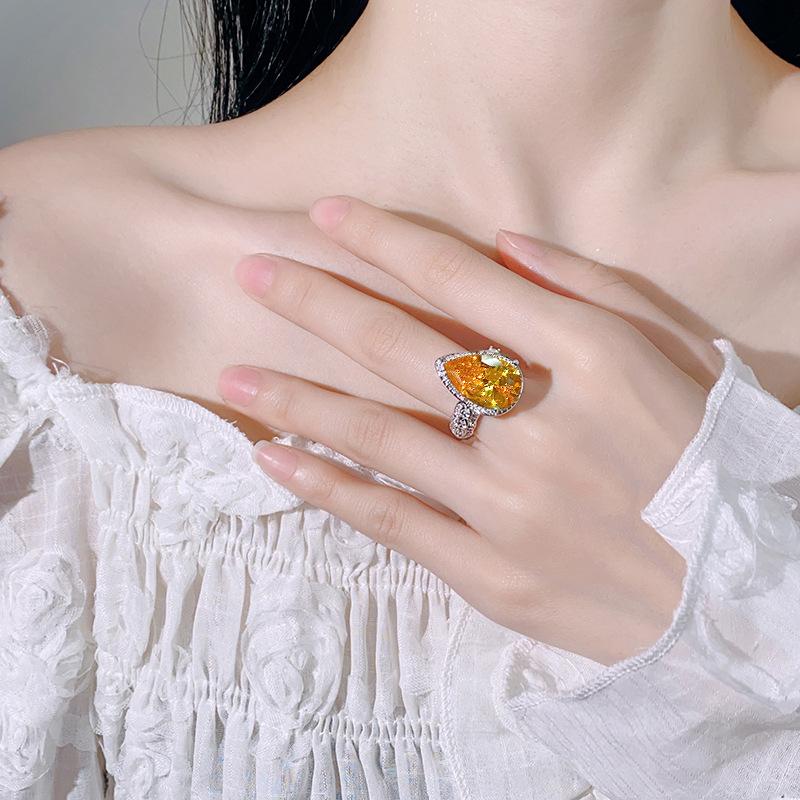 Manufacturer's Copper Rings Women's Jewelry Zircon Water Droplet Shape Chinese Red Sea Blue Yellow Luxury Fashion High-end Sense
