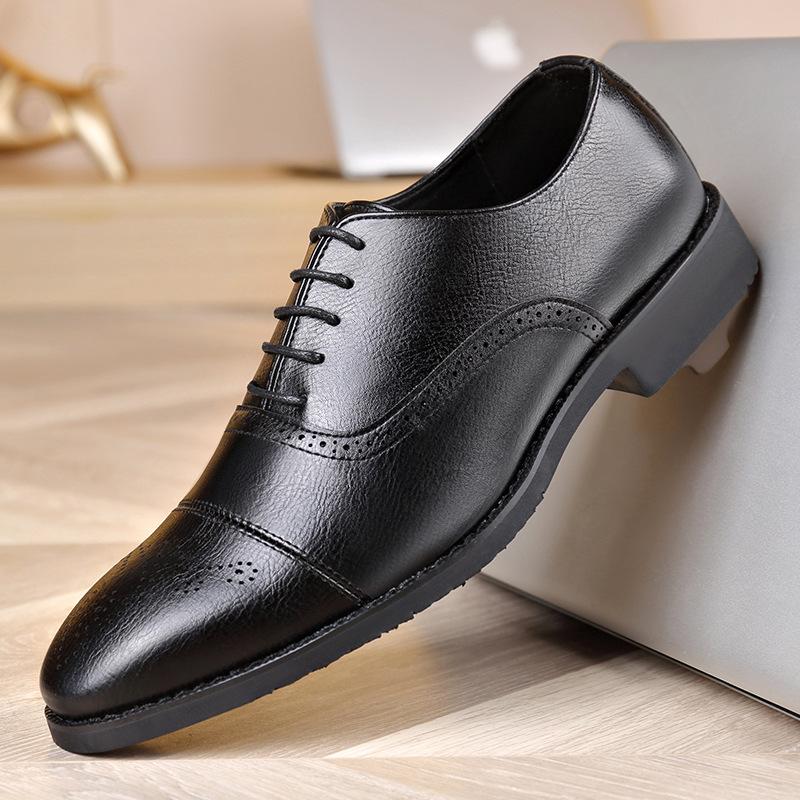 2025 new dress large size men's shoes Brock leather shoes lace-up engraved men's business wedding shoes