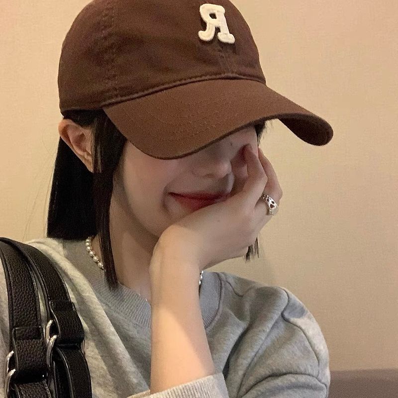 

Wide Brim Baseball Hat Wig Integrated Female Spring and Summer Short Hair Increase Volume Bald Peaked Cap Easiest for Match Soft Top Fashion Mo Brown + Brown Black Short Straight +3 Piece Set