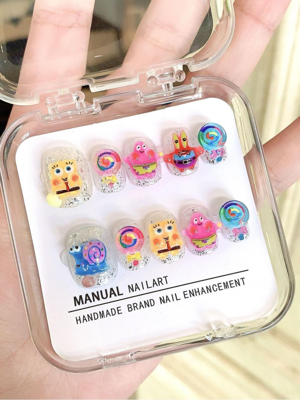 

Стиль Мультяшные Ручной работы Губка Детские Наклейки для Ногтей Милые Ногти Искусство Съемные Ногти L