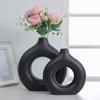 Yousheng Donut Vase Shatterproof Hollow Vase Minimalist Boho Style Tabletop Decor Vase for Flowers Wedding Party Office Bedroom