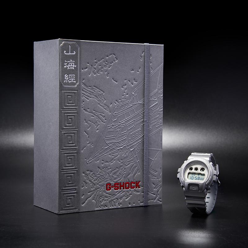 CASIO Men G-SQUAD Series Silver Watch DW-6900QIG22-8PFS