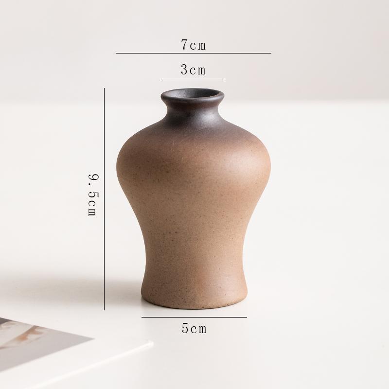 Retro Ceramic Vase for Dry Flowers & Green Plants - Living Room & Study Decor
