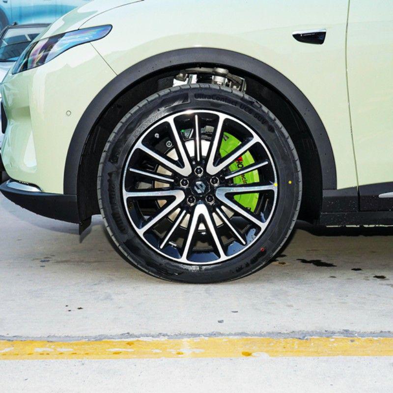 Leapmotor Brake Caliper Covers for C11/C01/S01 - Dedicated Wheel Hub Brake Modification & Color Change.