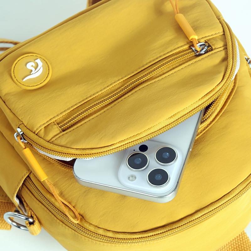 Women's Lightweight Waterproof Multi-compartment Backpack