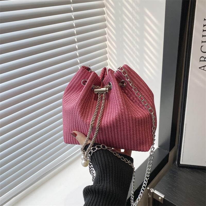 Summer new popular solid color casual versatile chain shoulder messenger bag bucket tote bag women's bag