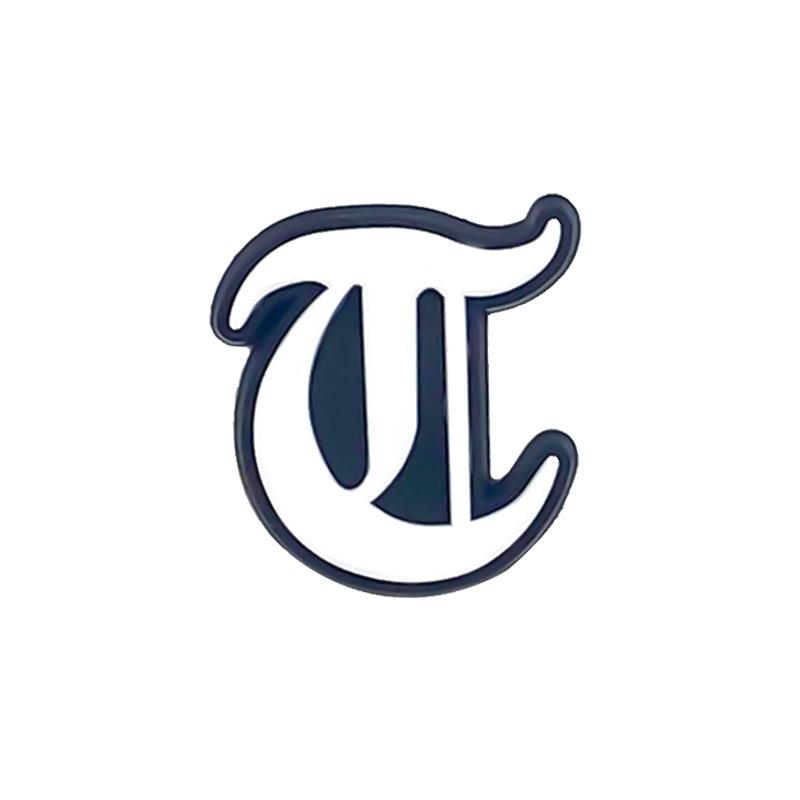 1 StückNeuer Stil Anhänger Altenglischer Buchstabe PVC Loch Schuh Schuhe Blume Silberner Buchstabe Schuhe Anhänger Schuhe Dekoratives Zubehör