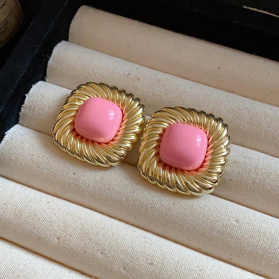

Silver needle stone twisted pleated lines square earrings medieval vintage earrings light luxury high-end earrings women