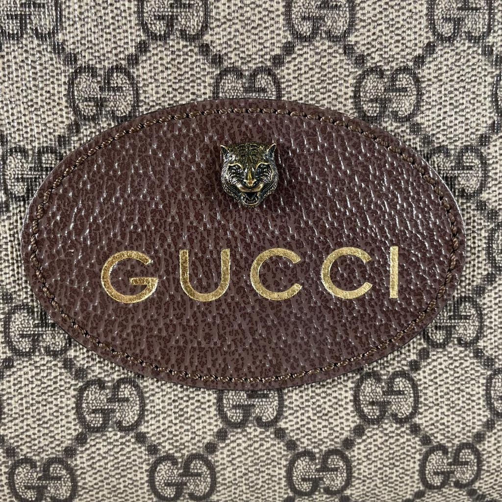 GUCCI / Brown / Shoulder Bag / GG Canvas / Model Number 676466/ WOMEN