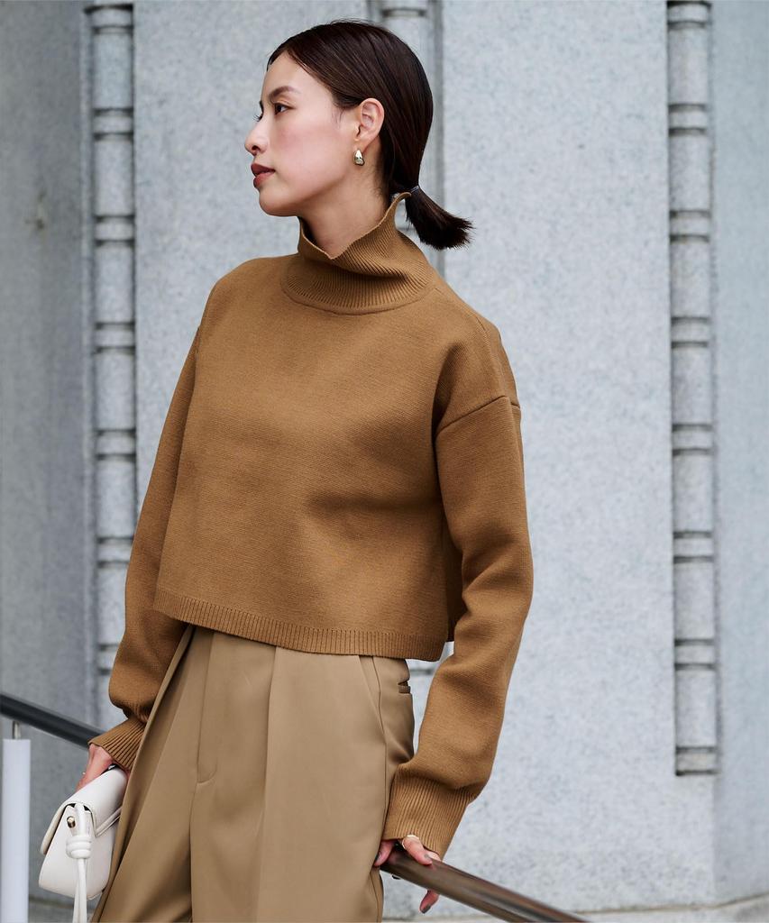 Yours BEXU1732 High Neck Cropped Size L Women's Sweat-Like Knit, Camel,