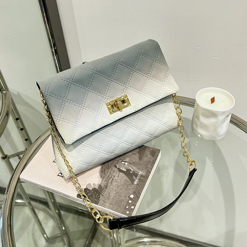 Ladies Bag Gradual Change Diamond Shoulder Bag Autumn and Winter New Oblique Span Bag Cover Type Small Square Bag Tide One