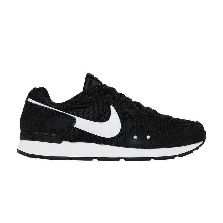 Nike Venture Runner Wide Black White
