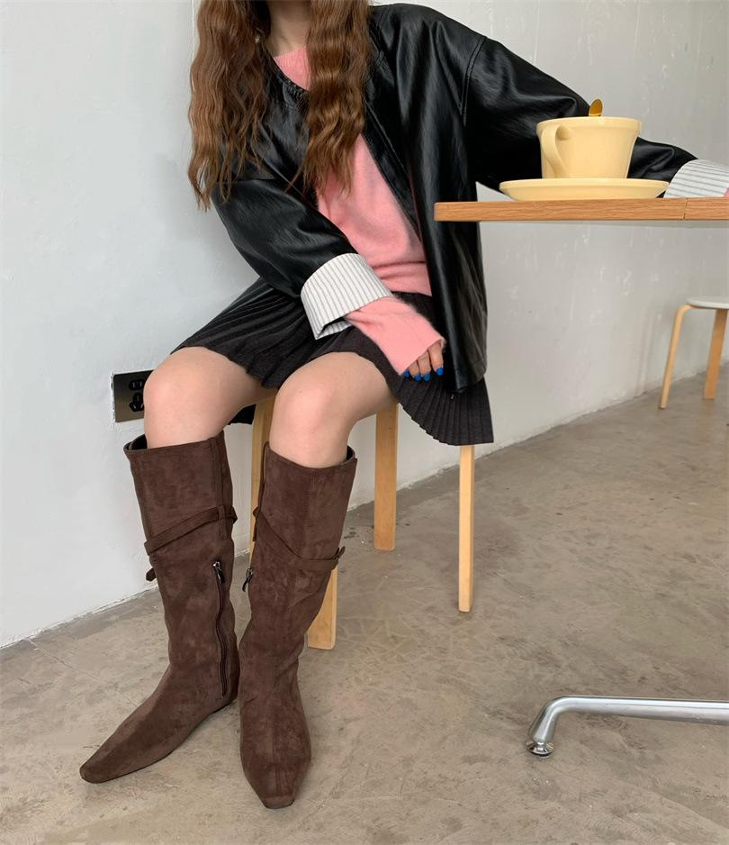 2025 new fashionable fine boots autumn and winter thin belt square suede inner height increase high boots but knee boots women's shoes