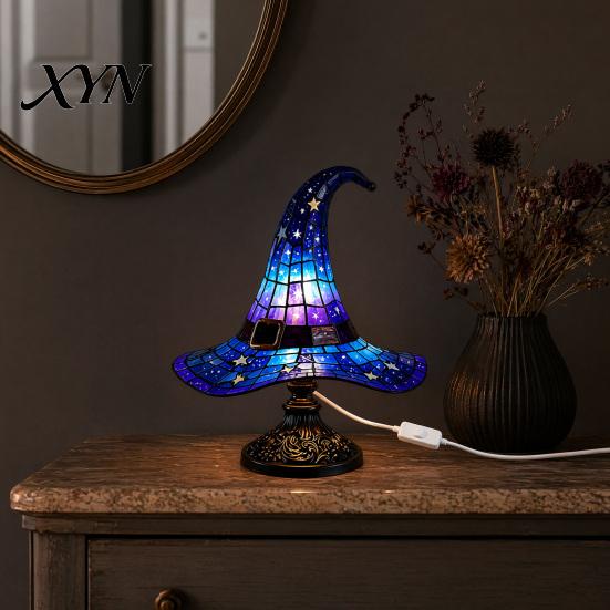 Halloween Decoration Lamp Witch Hat Table Lamp, USB Powered LED Bedside Light, Resin Gothic Night Light for Bedroom, Living Room, Shelf Decor
