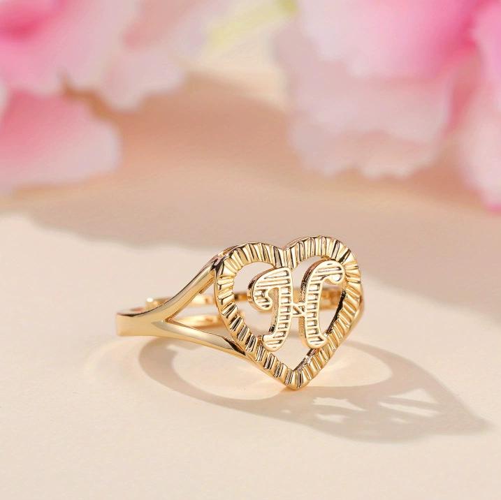 1pc Vintage Hollow 26 Letter Adjustable Ring Fashionable Casual Couple Accessory
