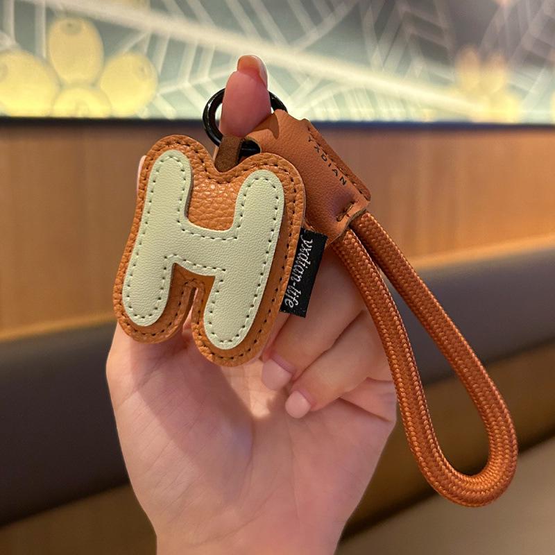 Customizable Leather Letter Keychain Pendant for Girls and Couples