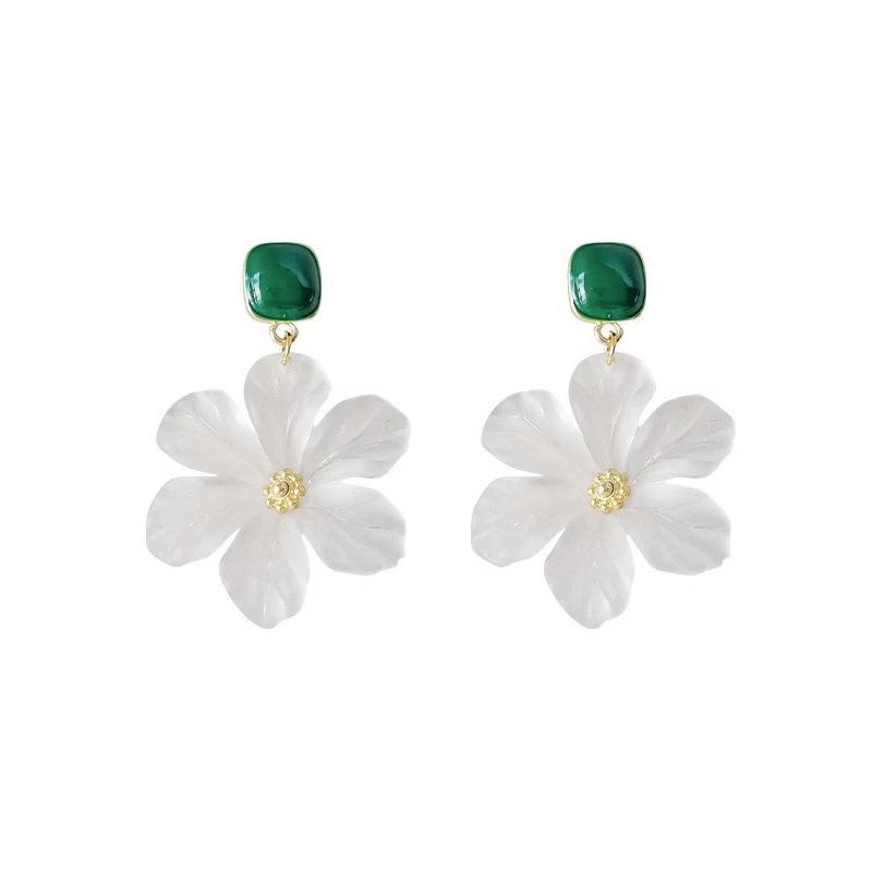 White Flower Earrings For Women, Niche Design High-End Earrings, Fresh Temperament Versatile Earrings