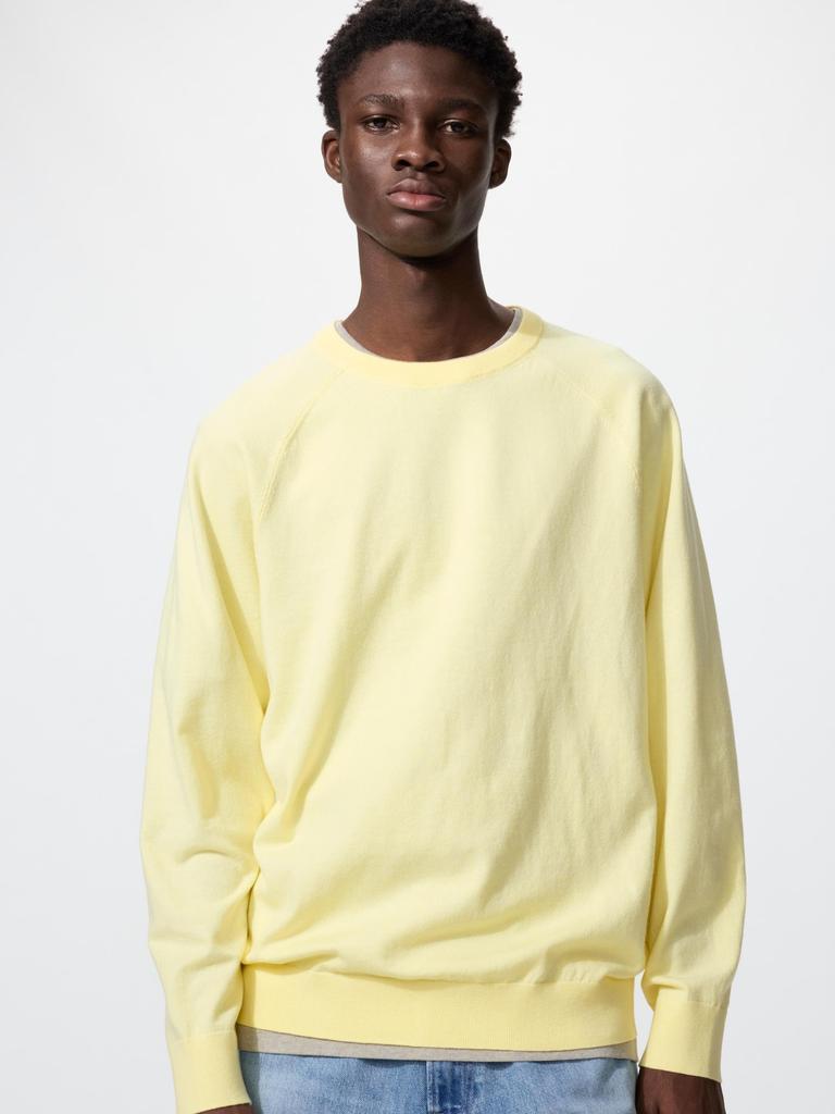 Uniqlo Japan Washable Crew Neck Sweater