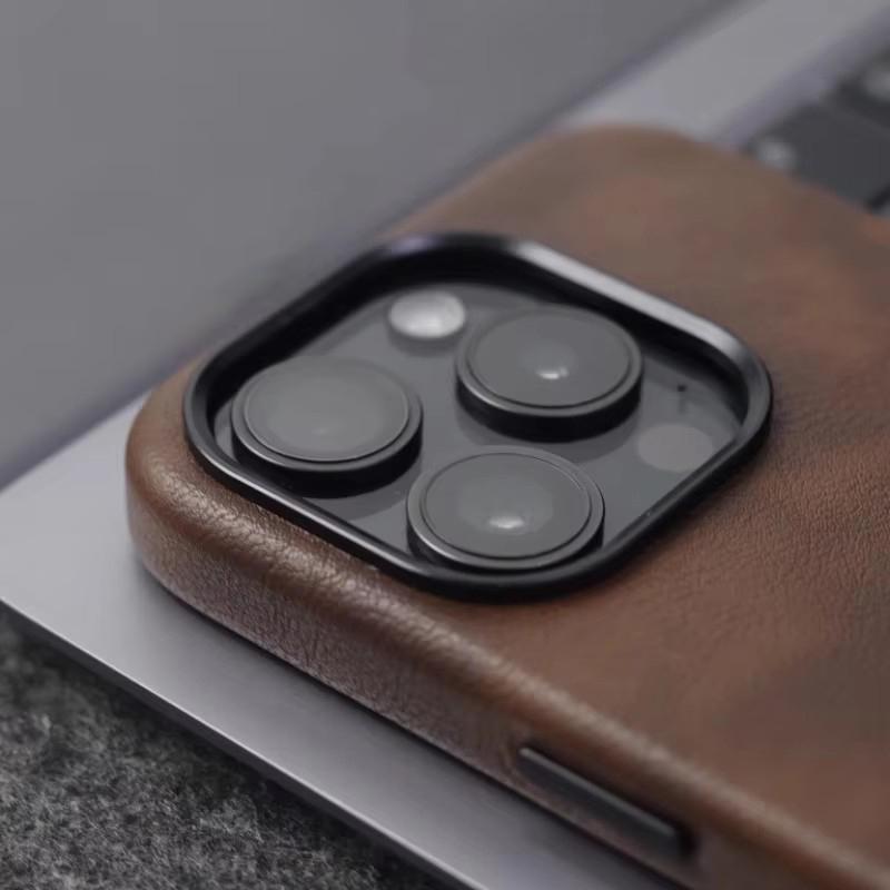 Retro Crazy Horse Leather MagSafe Phone Case For iPhone 16 Pro 15 14 13 12 17 Pro Max Simple Leather Texture Magnetic Phone Case