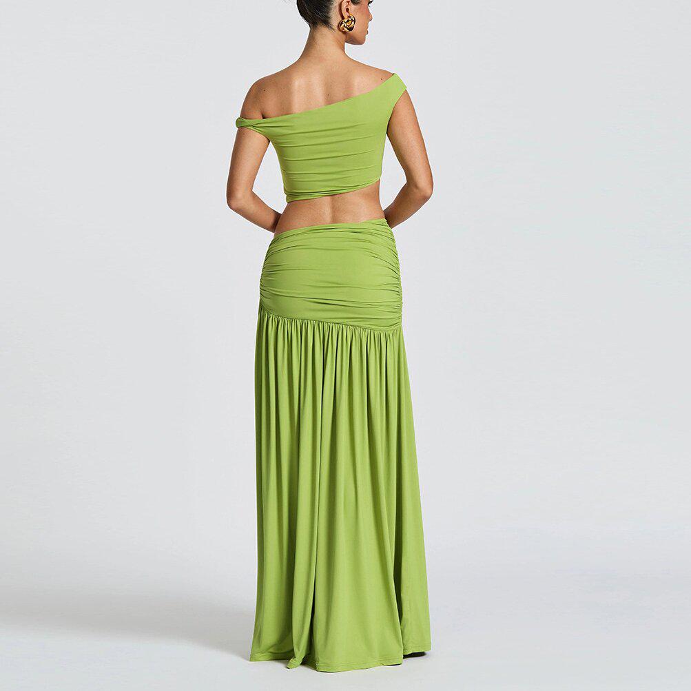 2025 Stylish European & American Women's One-Shoulder Crop Top and Slim-Fit Side Split Skirt Set