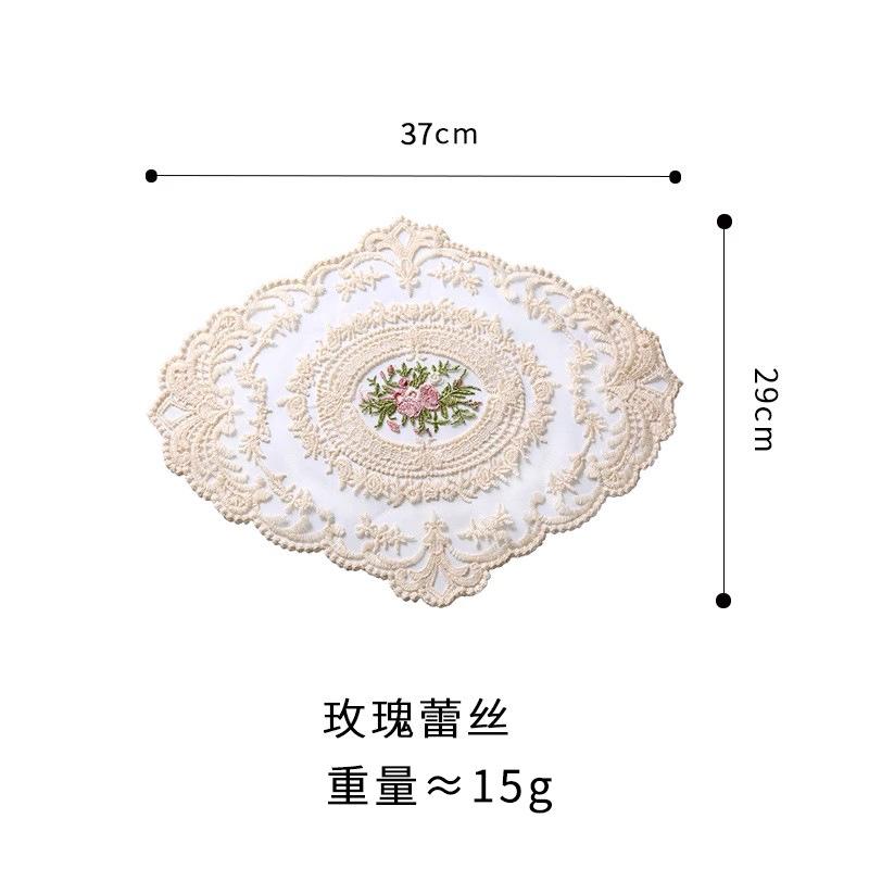 Sticktischmatte Französische Spitze Platzset Ländlicher Stickerei-Untersetzer Ins-Windscheiben-Matte Pendel-Requisiten Retro Dekorative Handtuch