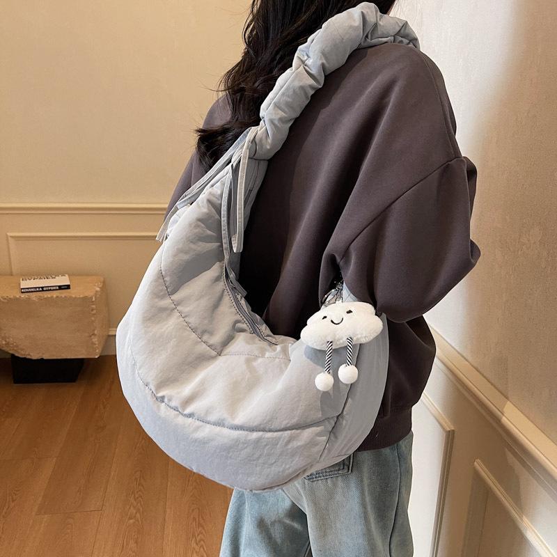 Nylon Cloth Down Cotton Clothes Bag Women's Autumn and Winter Casual Pleated Shoulder Bag Large Capacity Commuter Messenger Tote Bag