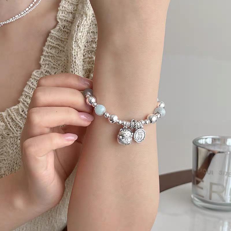 Doraemon Retro Women s Bracelet: Trendy, Versatile, Fashionable Jewelry.