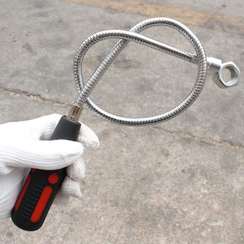 Flexible Magnetic Pickup Tool for Car Repair