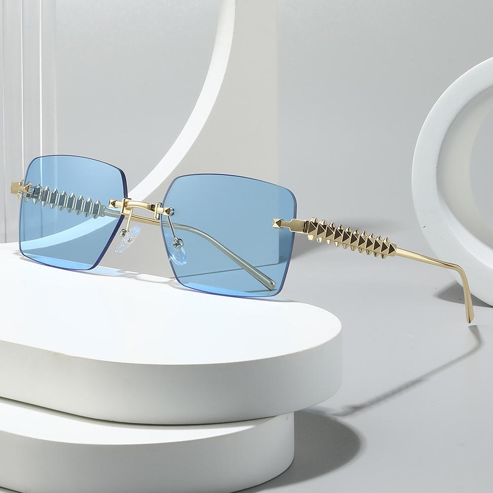 2025 Designer Sun Glasses Unisex Casual Travel Shopping Metal Rimless Tapered Rivets Rimless Sunglasses Women Uv400