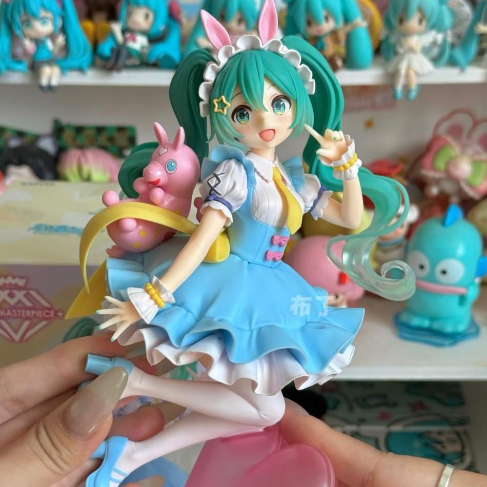 Hatsune Miku Rabbit Ear Figure – PVC Collectible Statue with Pink Toy Accessory & Heart Base, Anime Character Figurine for
