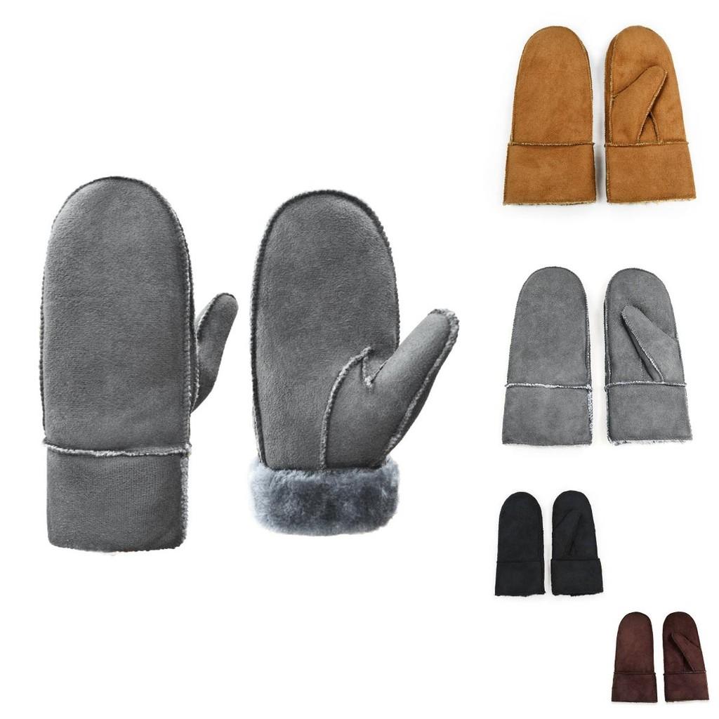 Stylish And Warm Winter Gloves For Men Made Of Thick Faux Leather And Fleece