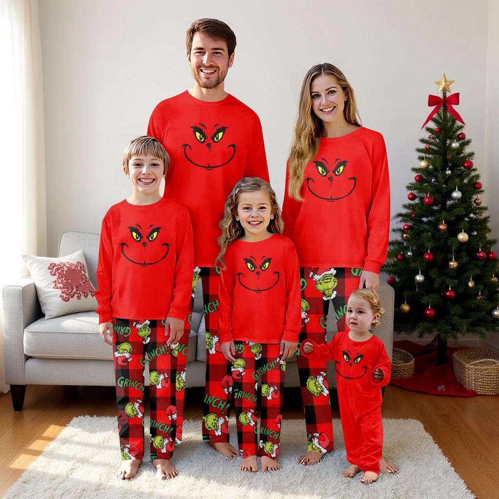 Passende Familiensets mit Weihnachtsmotiven, Langarmshirts und Hosen