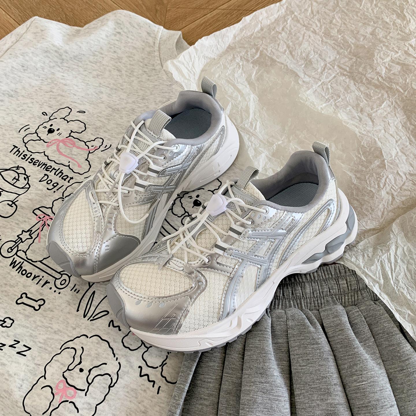 

Queen Fan retro versatile platform dad shoes women s summer 2025 new heightening soft-soled casual sports shoes 40 серебряный