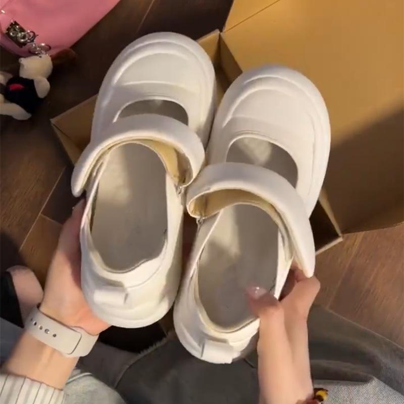 Mary Jane platform white shoes women's 2025 summer new Velcro shallow mouth big head versatile casual sports shoes